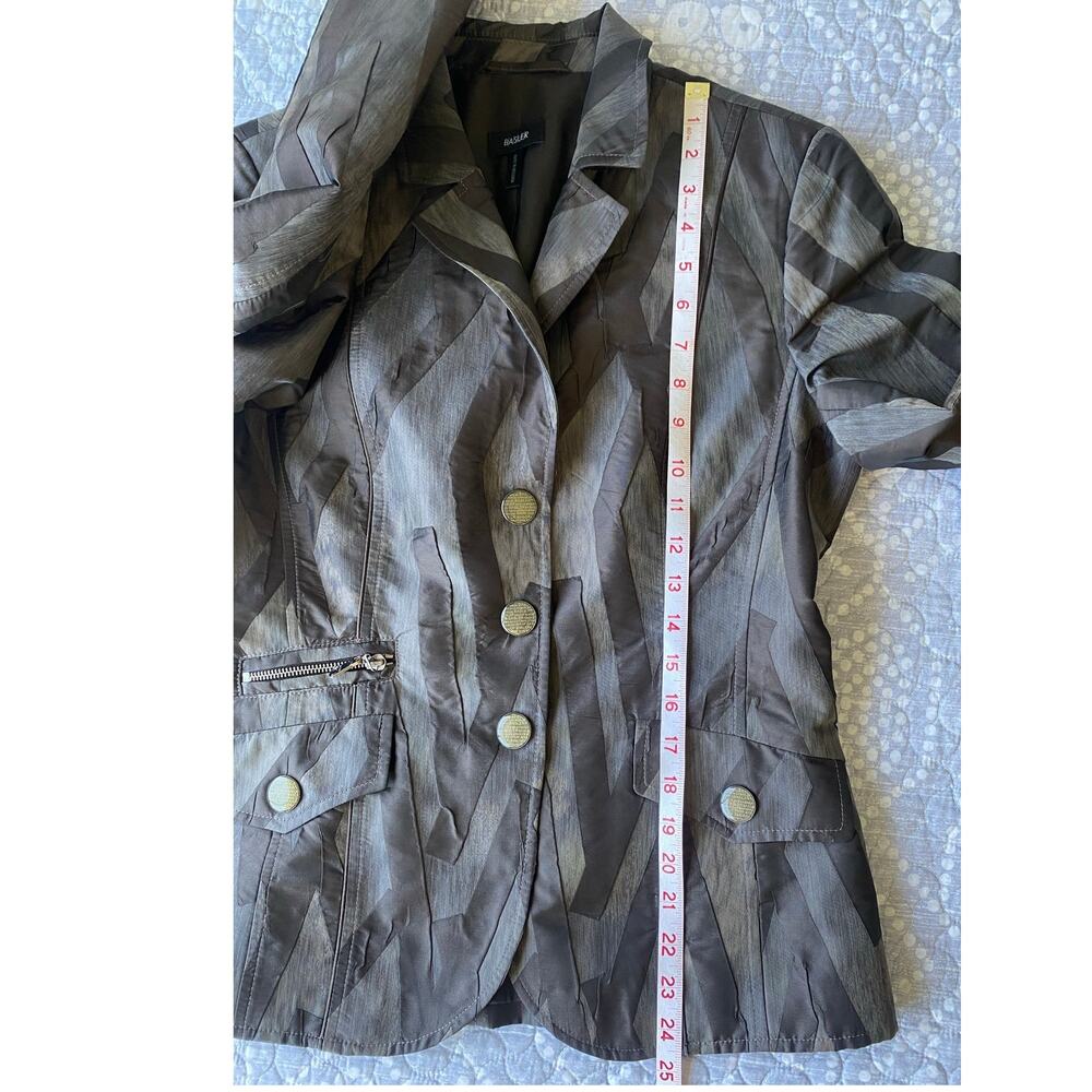Basler Blazer with Wide Belt in Brown Artistic Pattern Size 6 US - Picture 11 of 14